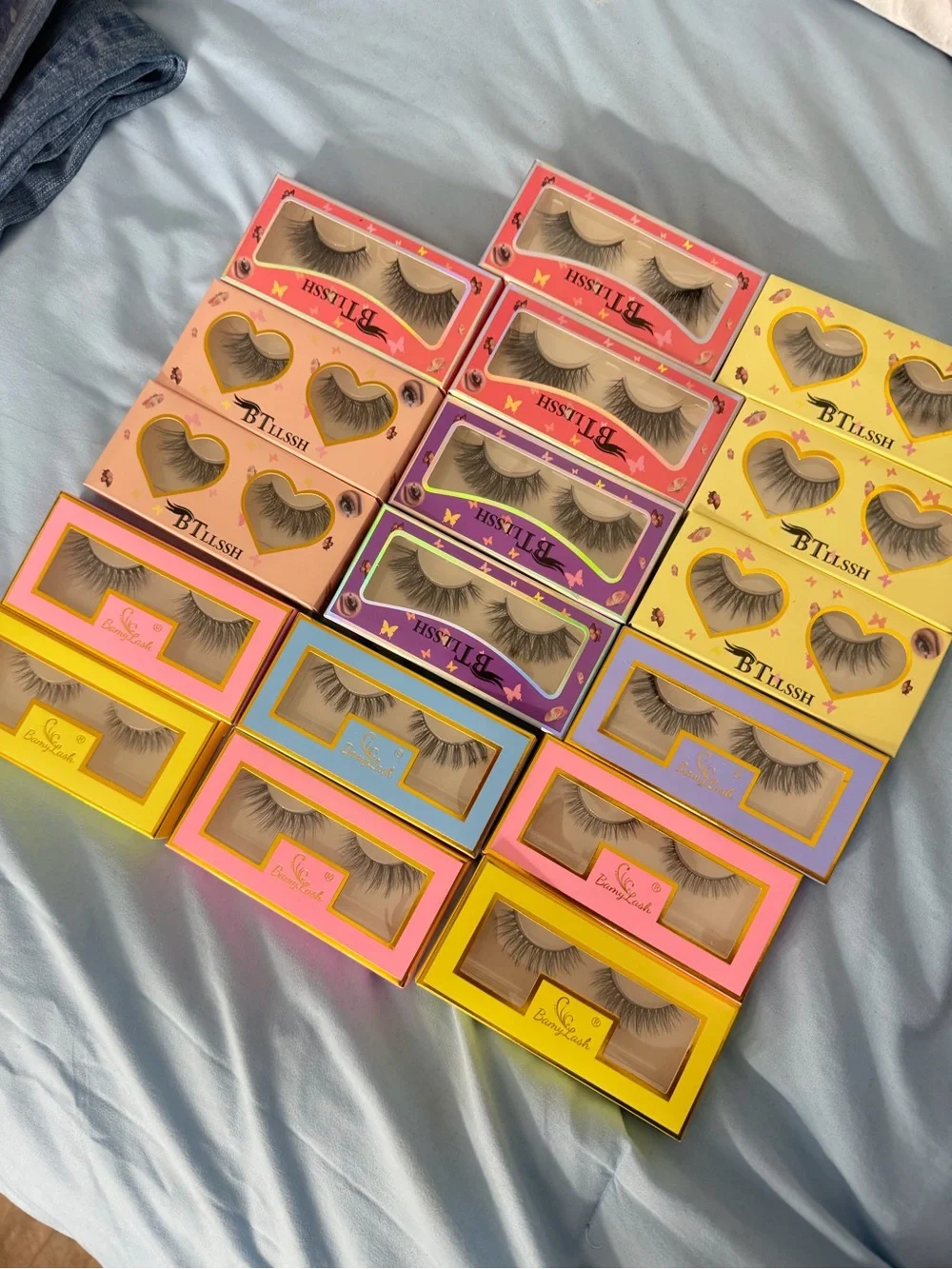 Natural Volume False Eyelashes - Black